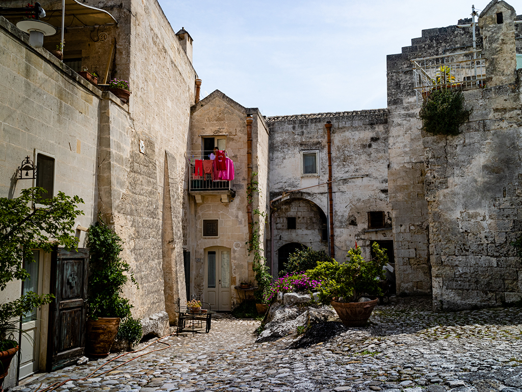 22 Sassi Matera.jpg